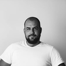 تصویر هنرمند Łukasz Komenda