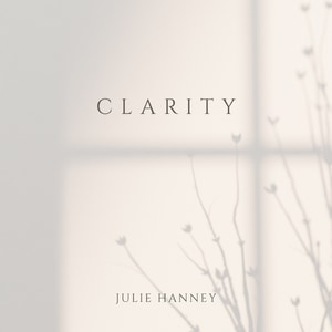کاور آهنگ Clarity از Julie Hanney