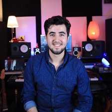 تصویر هنرمند Ozan Sarıboğa