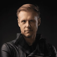 تصویر هنرمند Armin van Buuren