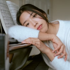 تصویر هنرمند Yujin Baek